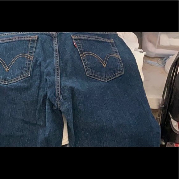 Levi Women’s boot cut jeans - Picture 6 of 8